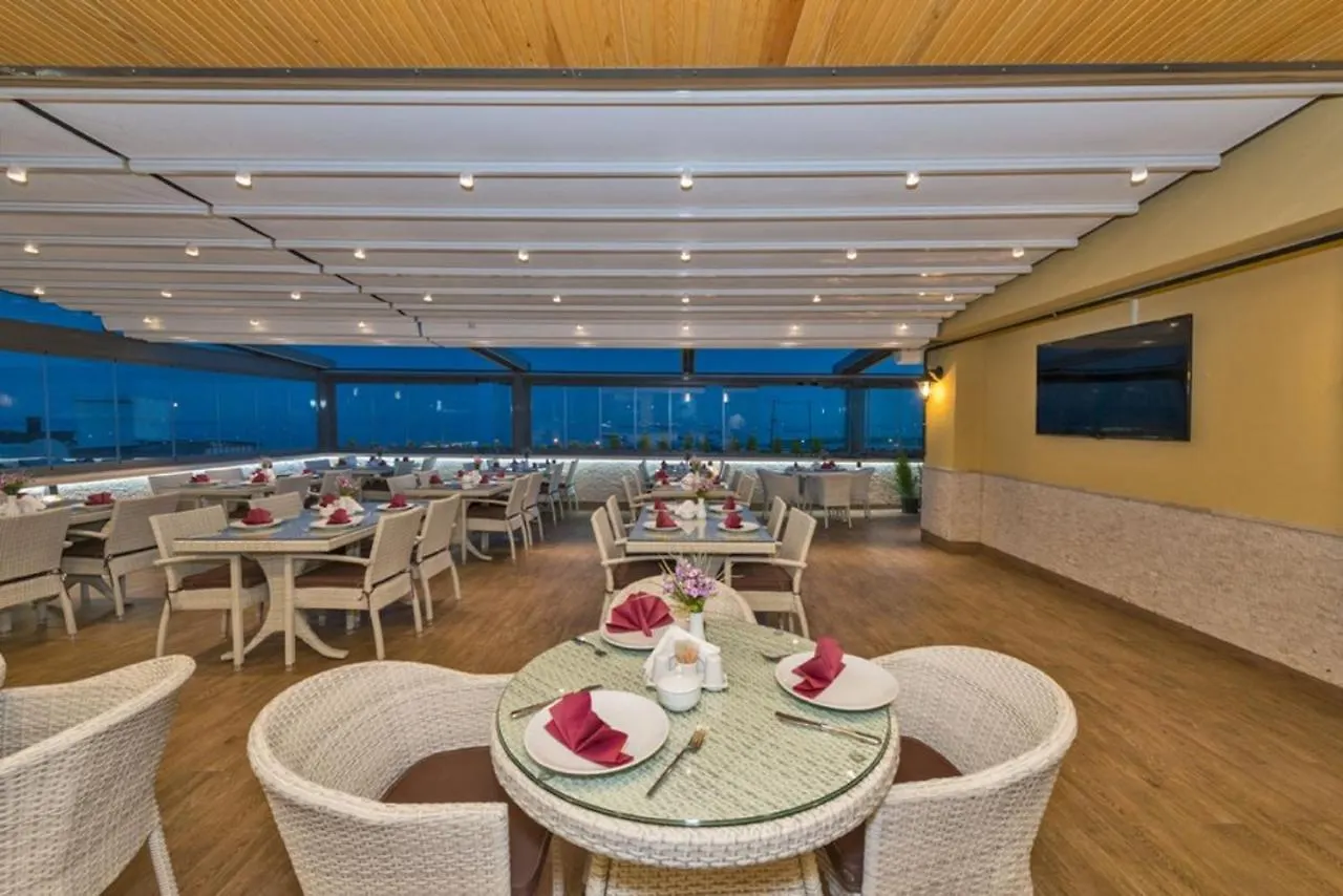 Selenay Hotel & Spa Istanbul 3*,